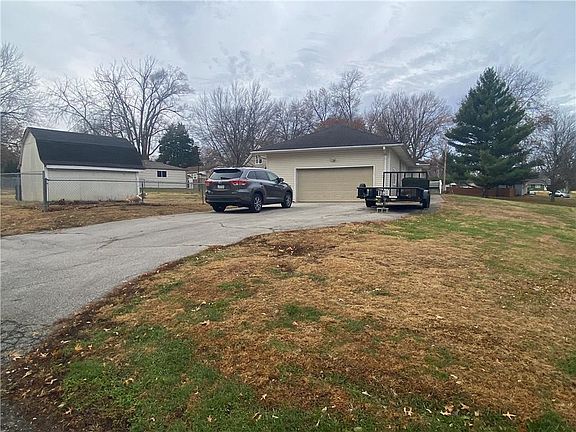 2nd image of 797 Vilas St