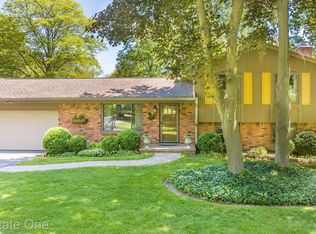 4620 Vandalia St, Commerce Township, MI 48382