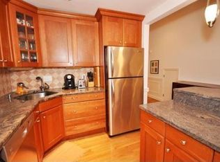 109 Beacon St APT 1F, Boston, MA 02116