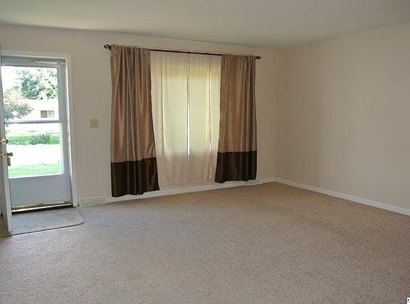 Home for Sale in Mendon, IL $87,400