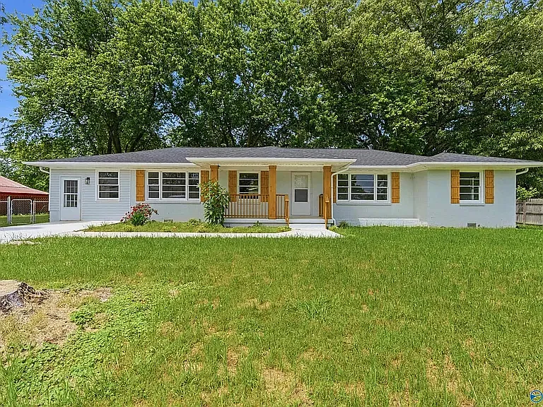 4 bed, 1970 sqft, $1,850 — Photo 3