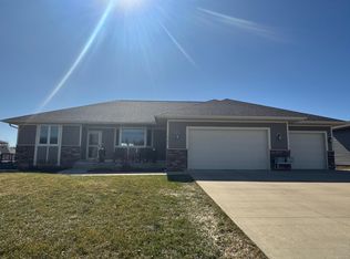 1755 Wood Duck Ln NE, Owatonna, MN 55060