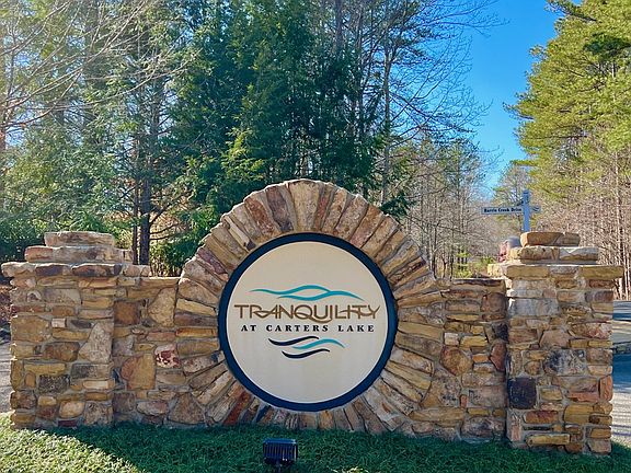 3rd image of 113 Beech Tree Dr