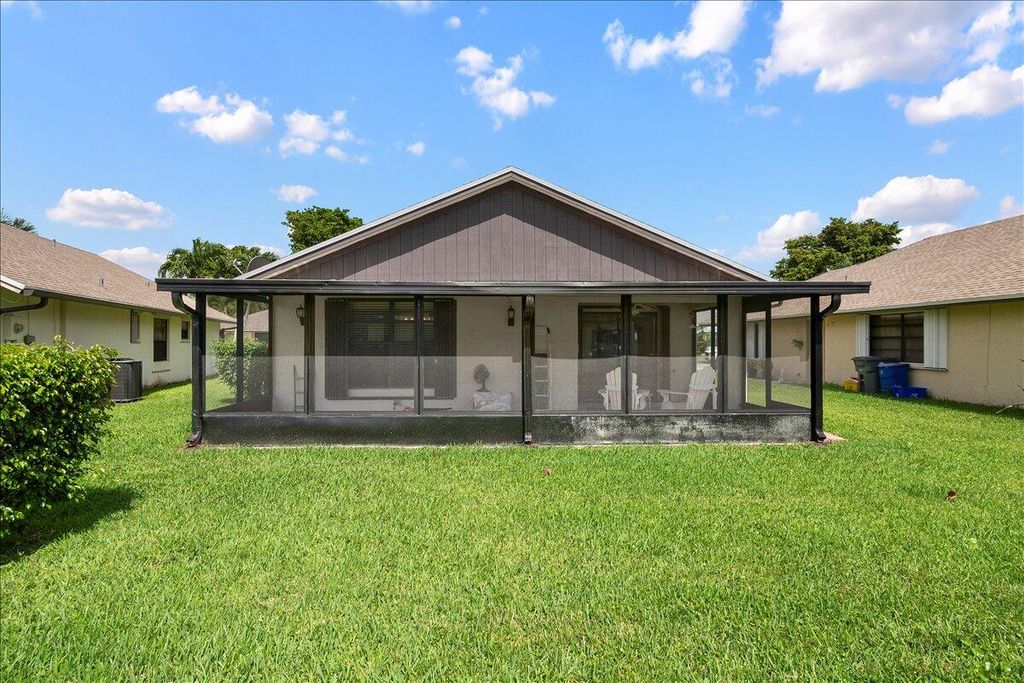 1430 Pines Lane, West Palm Beach, FL - View 3