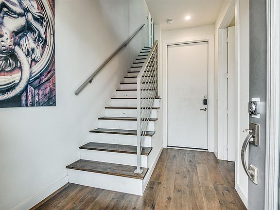 5th image of 4545 Bowser Ave Unit 202