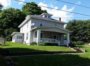 313 Broadway St, Meyersdale, PA 15552