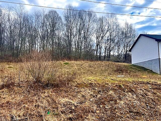 1st image of 636 Terrace Ridge Dr