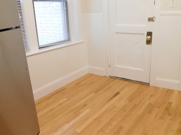 5th image of 294 Harvard St #11MZ
