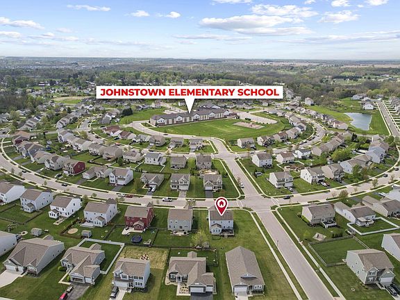 4th image of 224 Weeping Willow Run Dr