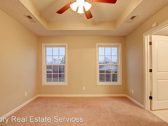 4th image of 1037 Freedom Dr