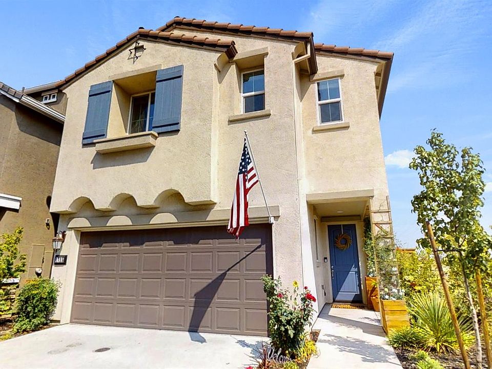1st image of 1725 Camino Real Way