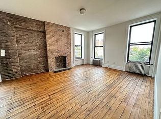 347 Van Brunt St APT 3R, Brooklyn, NY 11231