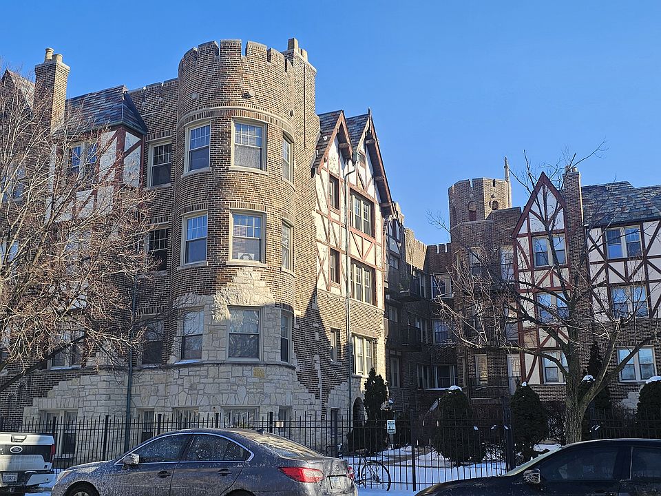 1st image of 5721 N Kimball Ave APT 2