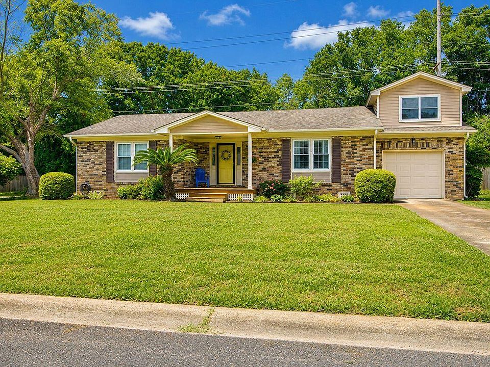1st image of 1119 Island View Dr
