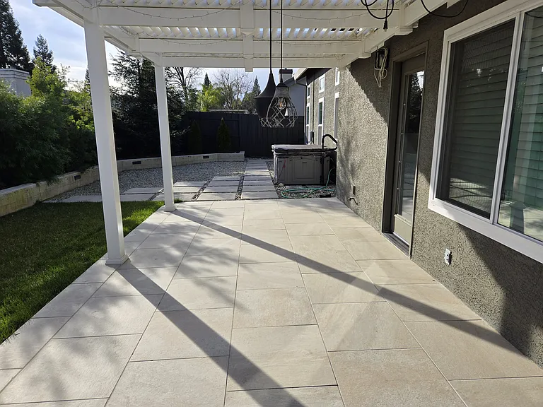 2428 Stefanie Dr — Photo 27
