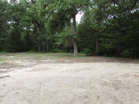 4th image of 131 An County Road 2110