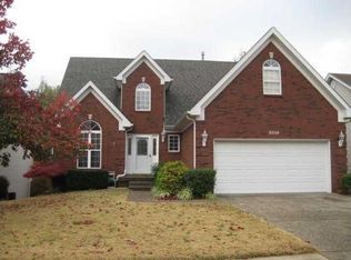 4207 Gaudet Rd, Jeffersontown, KY 40299