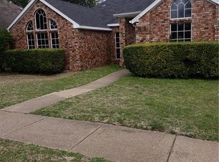 1516 Curtis Ln, Cedar Hill, TX 75104