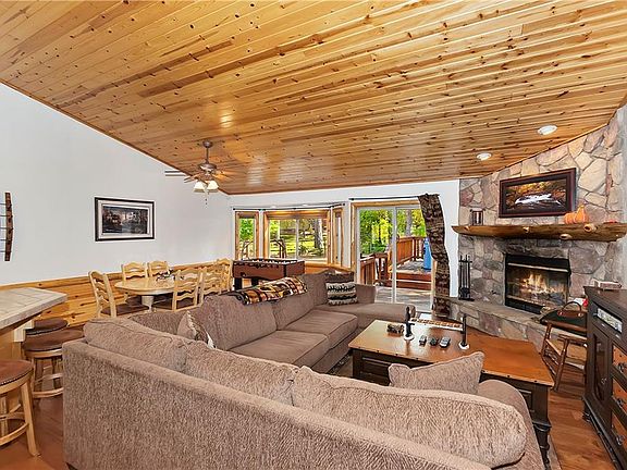 5th image of 42363 Snowcrest Dr
