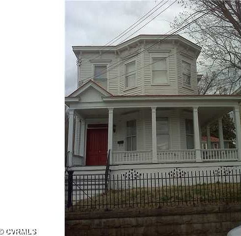 1st image of 111 N Jefferson St
