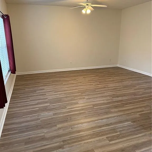 100 Eagle Glen Dr NE — Photo 5