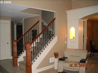 3rd image of 3917 NE 122nd Ave