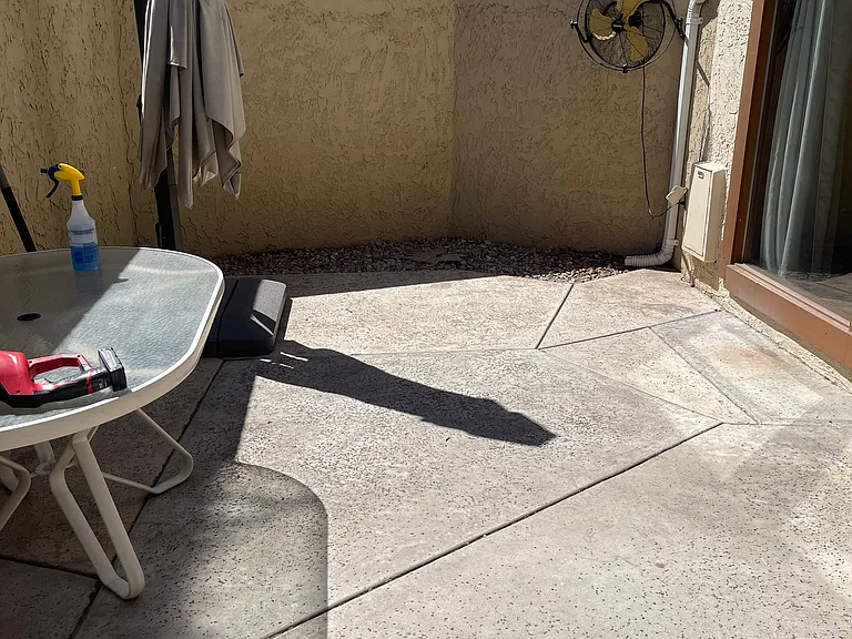 Courtyard with sunshade