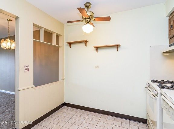 5th image of 5501 Carriageway Dr APT 207-A