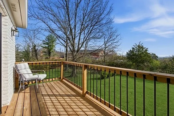 106 Engle Ct — Photo 10