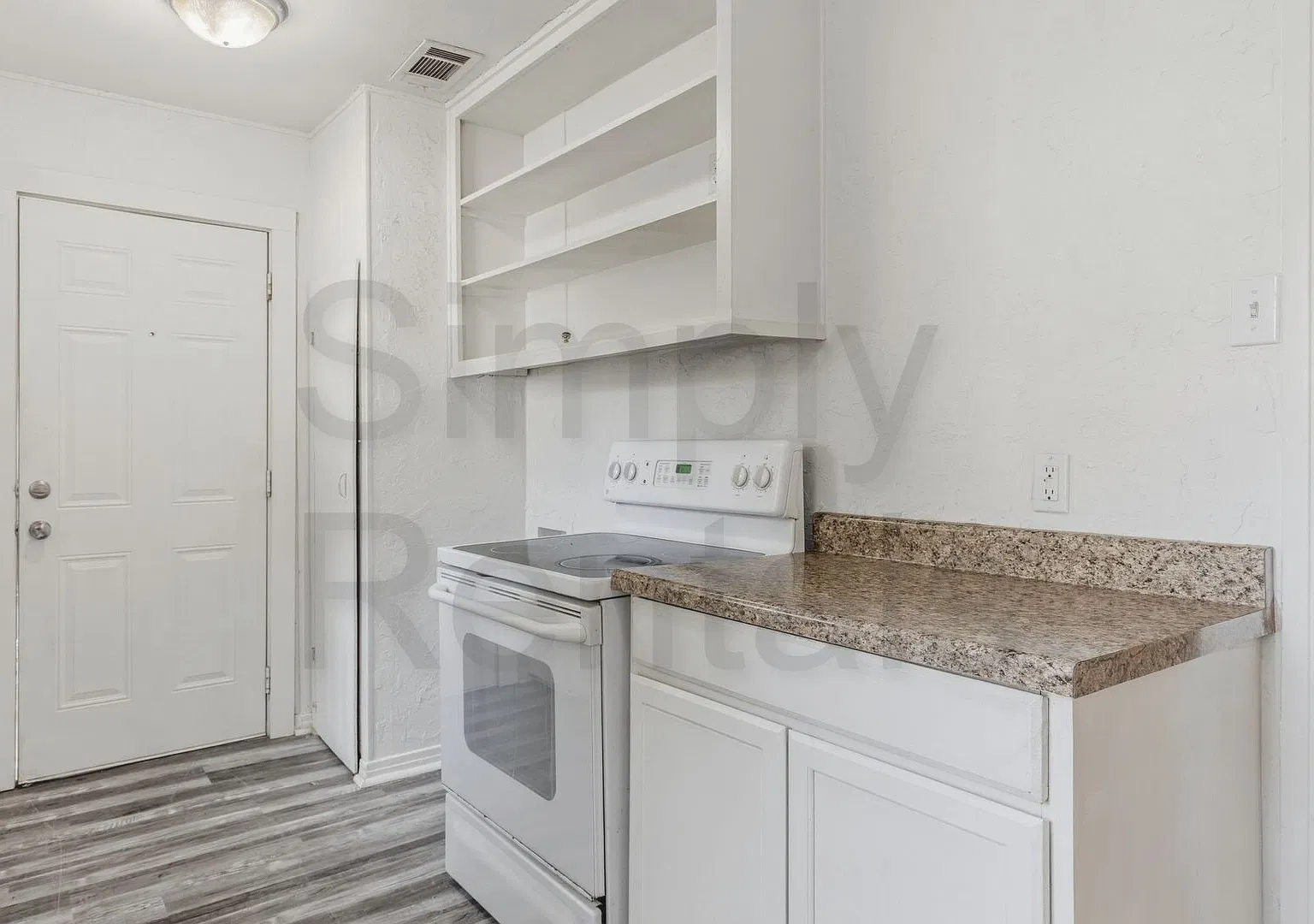 834 Brinker - Sulphur Springs — Photo 3