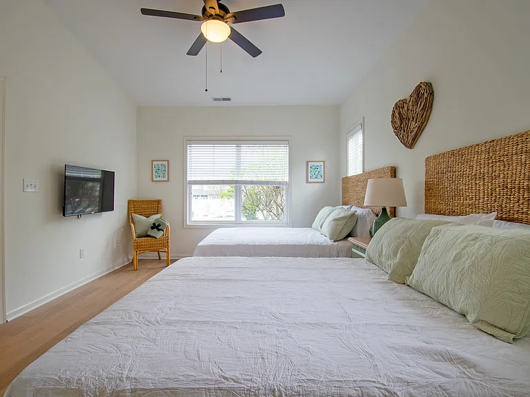 34703 Villa Cir #607 — Photo 13