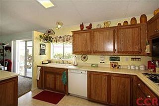 5th image of 824 Vista Del Sol