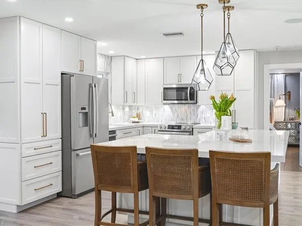 631 5th ST SW, NAPLES, FL 34117