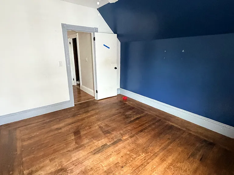 223 Armington St — Photo 16