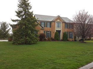 50856 Stone Hill Ct, Granger, IN 46530