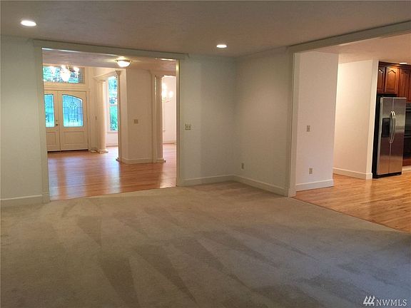 3rd image of 6330 Troon Ln SE