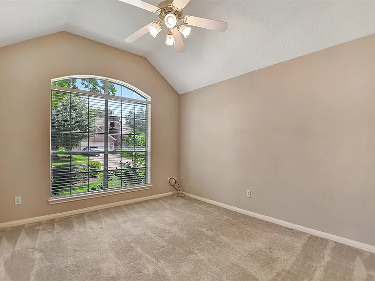 1110 Parkhaven Ln — Photo 33