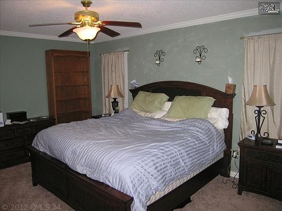 4th image of 121 Bradford Ln