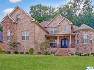 8020 Goose Ridge Dr SE, Owens Cross Roads, AL 35763