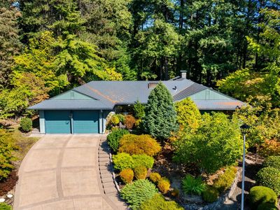 2820 SW Garden View Pl, Portland, OR, 97225