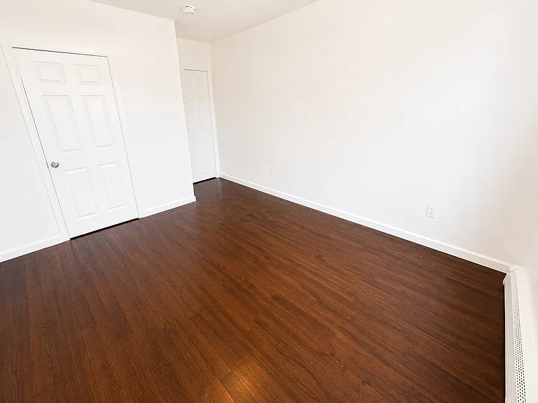 378 S 12th St #3 — Photo 8