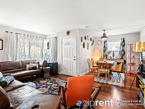 5th image of 3062 Rollingwood Dr