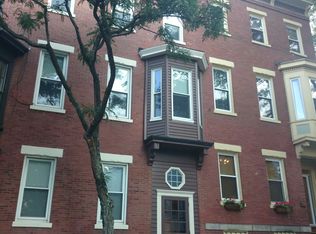 30 Auburn St, Charlestown, MA 02129