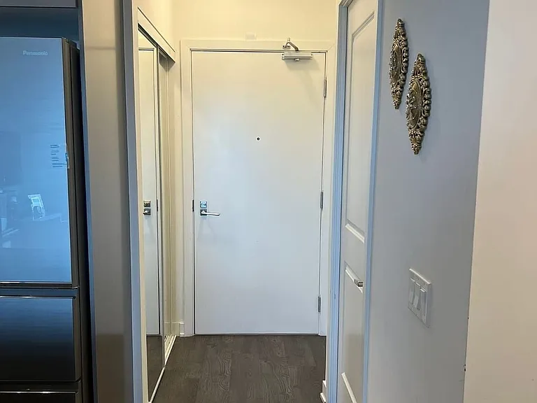4699 Glen Erin Dr #1410 — Photo 5