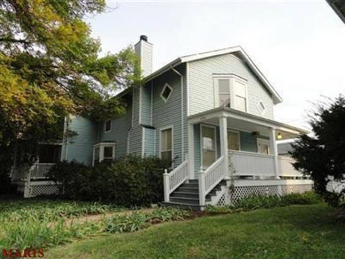 1st image of 5722 Kingsbury Pl