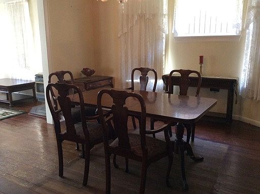 4th image of 410 River St