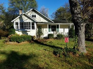 31W768 Orchard Ln, Wayne, IL 60184