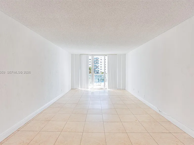 19380 Collins Ave #406 — Photo 12