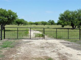 1325 Borchert Loop, Lockhart, TX 78644