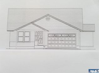 180 E Lobelia Dr, Sequim, WA 98382
